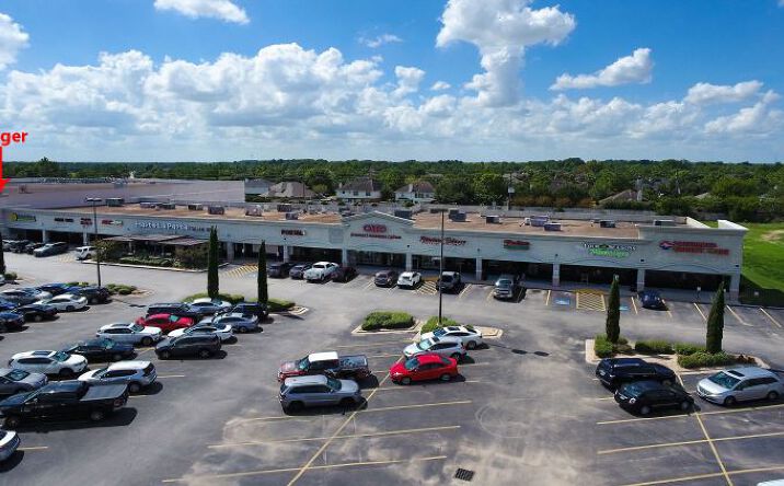 Pictures of Retail property located at 1450 Grand Parkway, Katy, TX 77494 for lease - image #1
