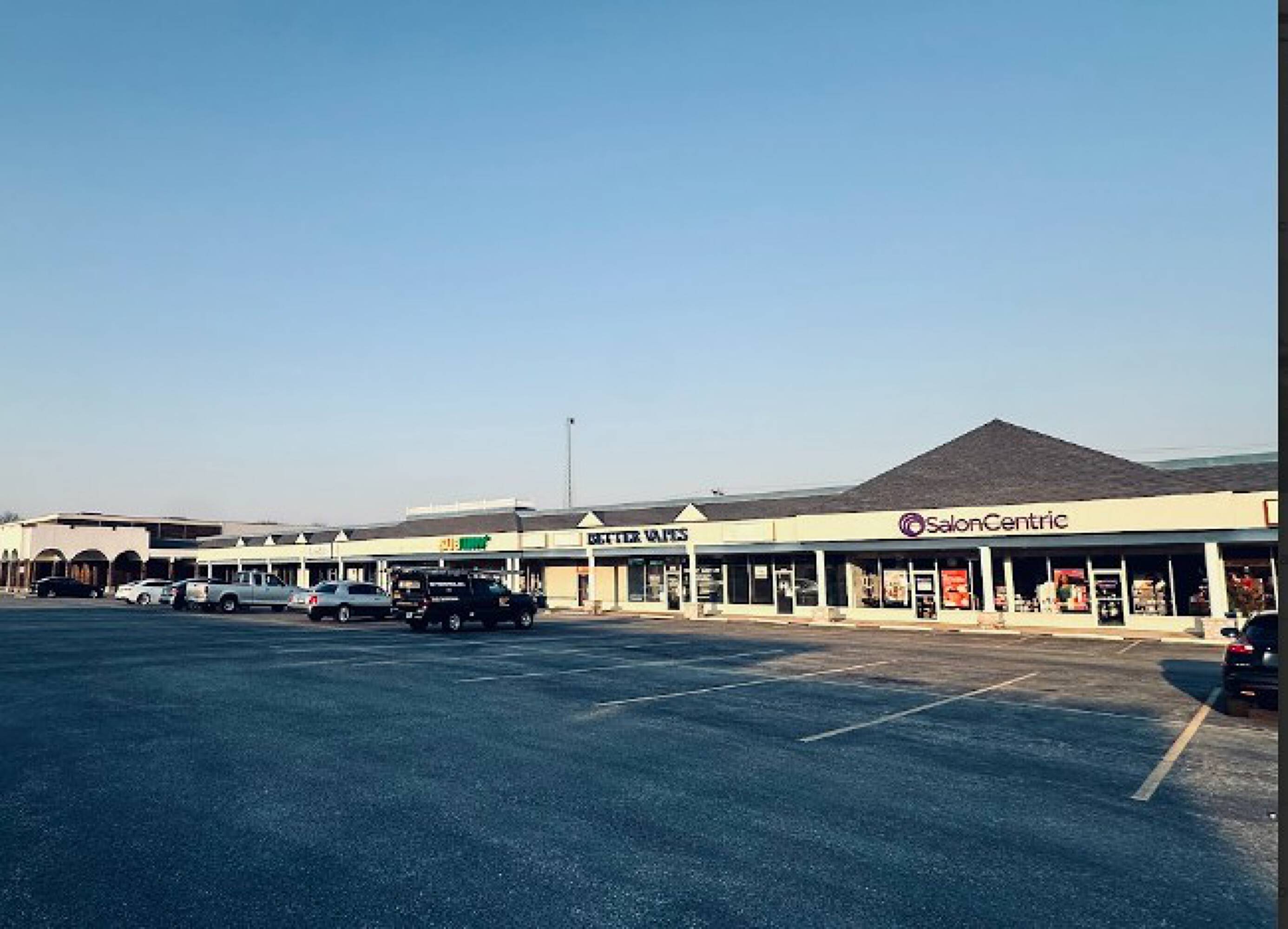 Monticello Plaza