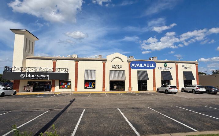 Pictures of Retail property located at 7518 N May, Oklahoma City, OK 73116 for lease - image #1