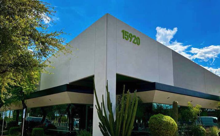 Pictures of Industrial property located at 15905-15915 S 46th St and 15920-15930 S 48th St, Phoenix, AZ 85048 for lease - image #1