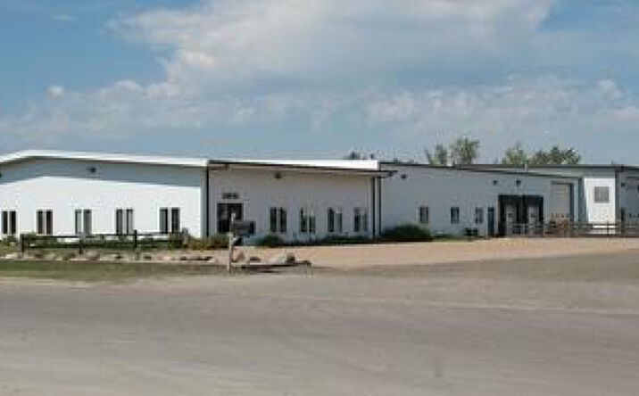 Pictures of Retail, Office, Industrial property located at 3911 37th Avenue S, Fargo, ND 58104 for lease - image #1