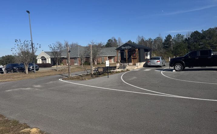 Pictures of Retail property located at 5180 Old Hwy 11, Hattiesburg, MS 39402 for lease - image #1