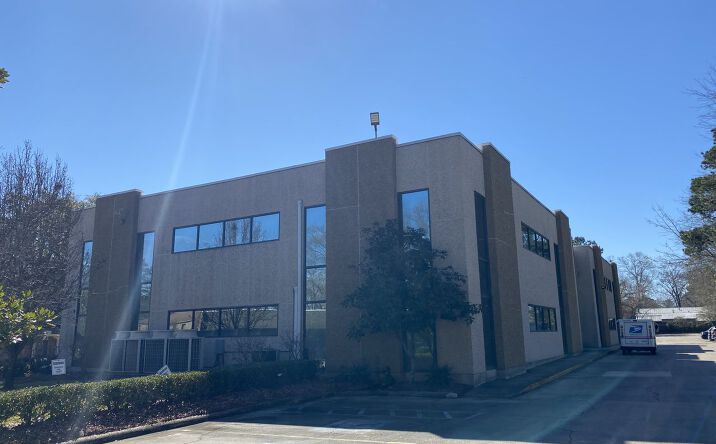 Pictures of Office, Industrial property located at 15 Professional Pkwy, Hattiesburg, MS 39402 for lease - image #1