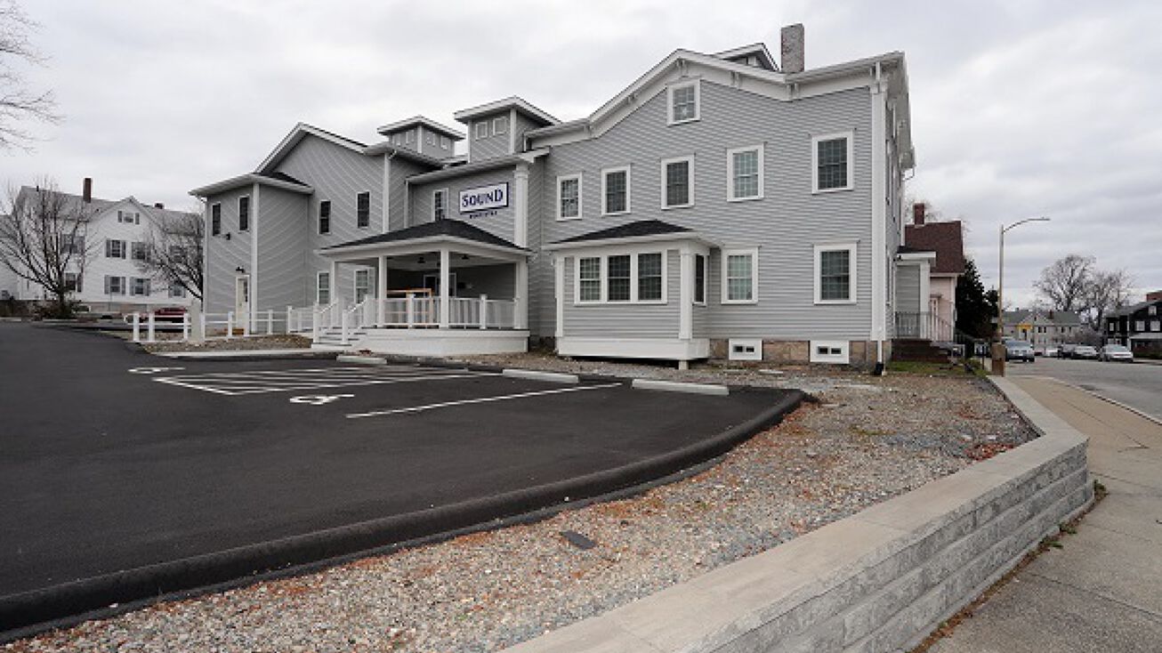 899 Pleasant St, New Bedford, MA 02740 Office Space for Lease Up to 3,000 SF Two 2nd fl