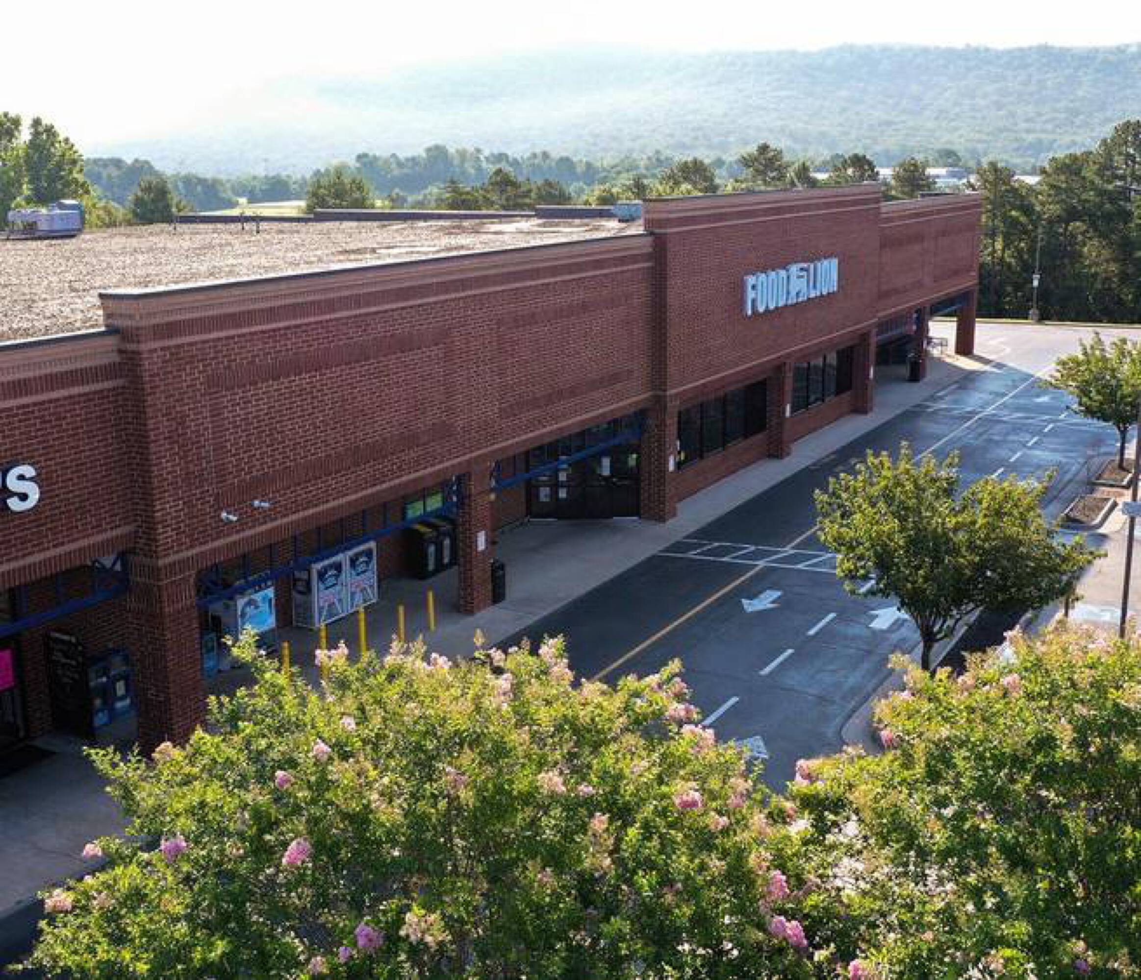 32 Mill Creek Dr, Charlottesville, VA 22902