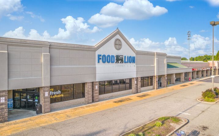 Pictures of Retail property located at 5020 Ferrell Parkway, Virginia Beach, VA 23464 for lease - image #1
