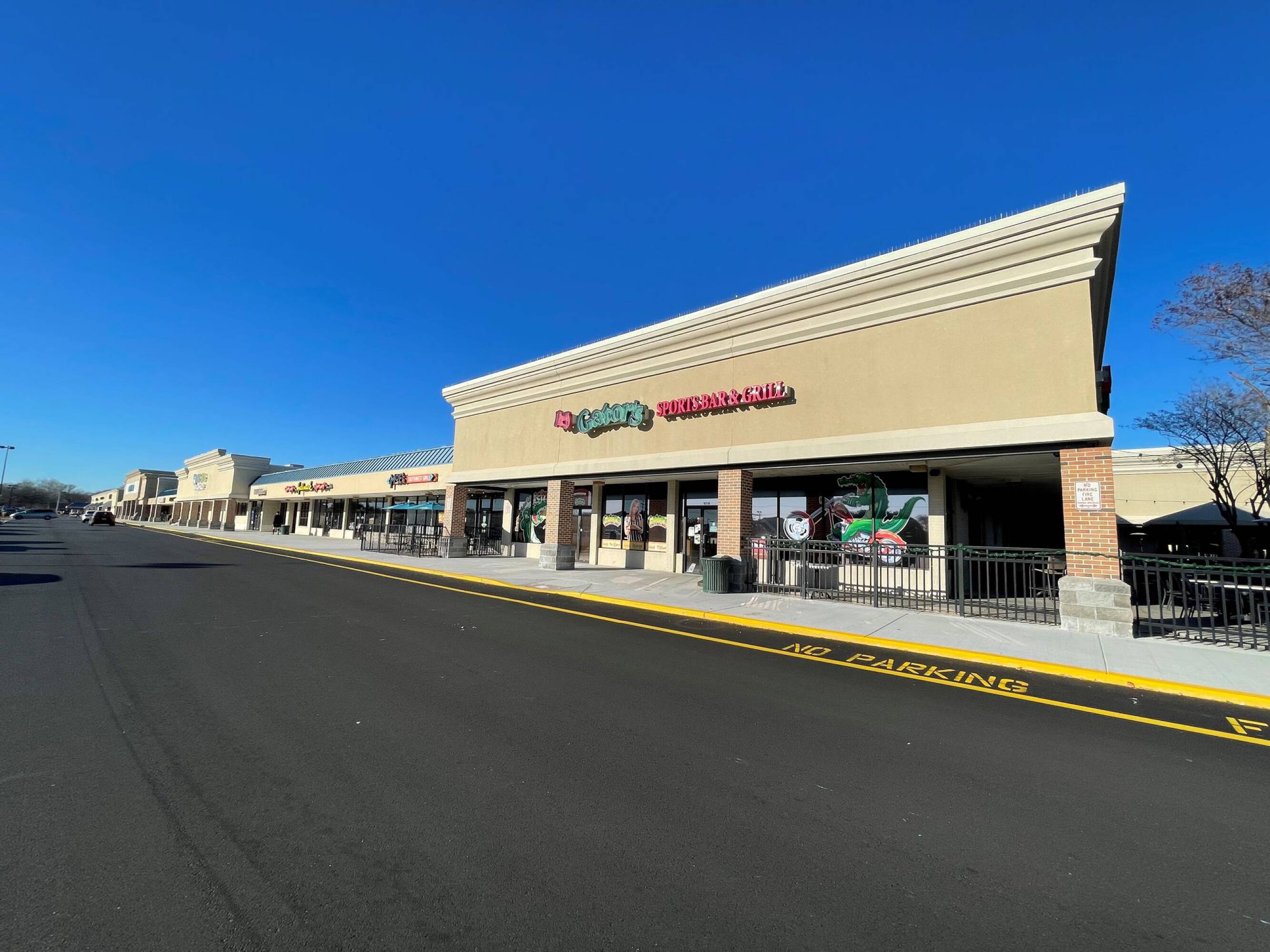 5242 Fairfield Shopping Center, Virginia Beach, VA 23464