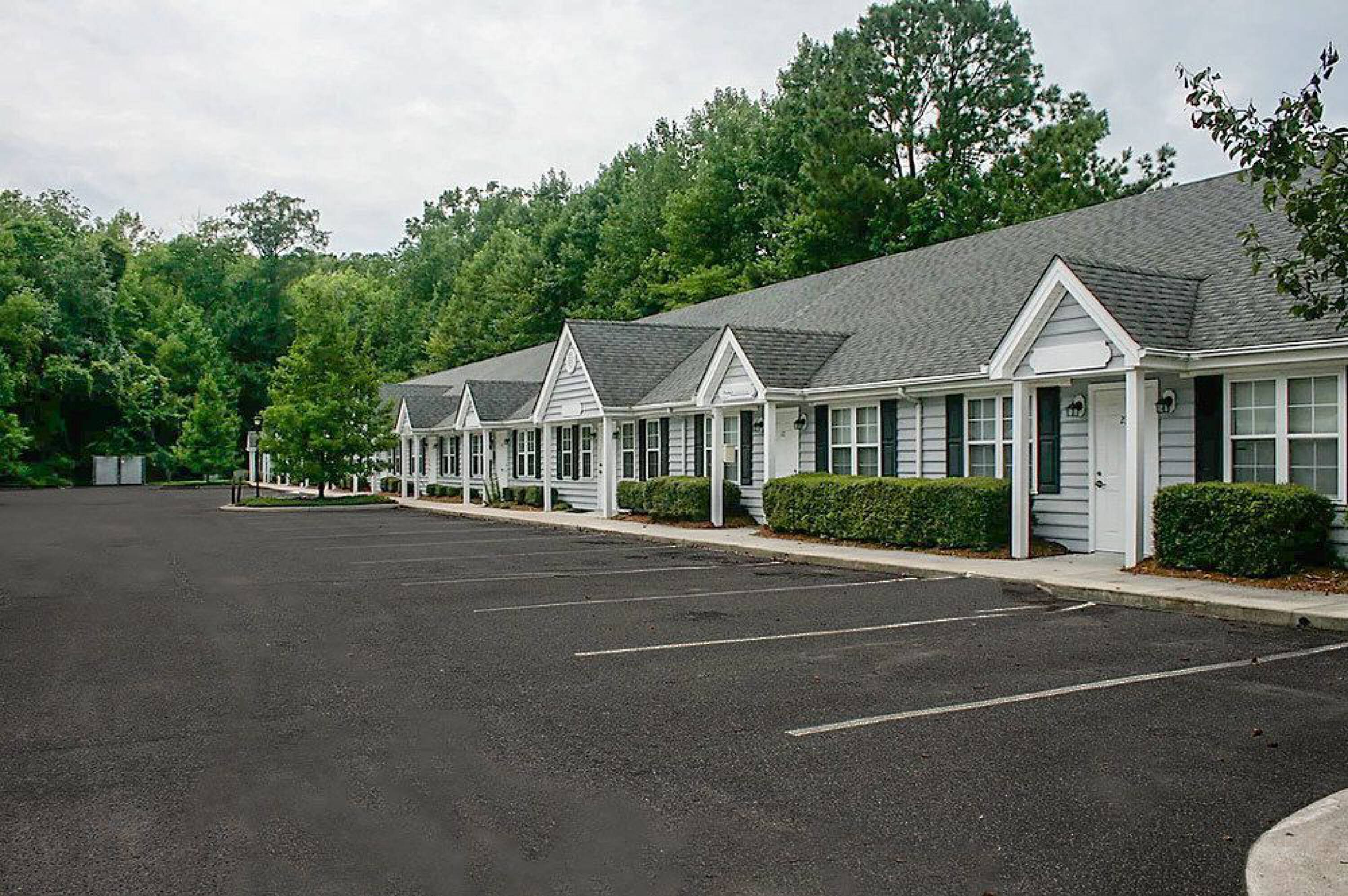 905 Halstead Blvd, Elizabeth City, NC 27909