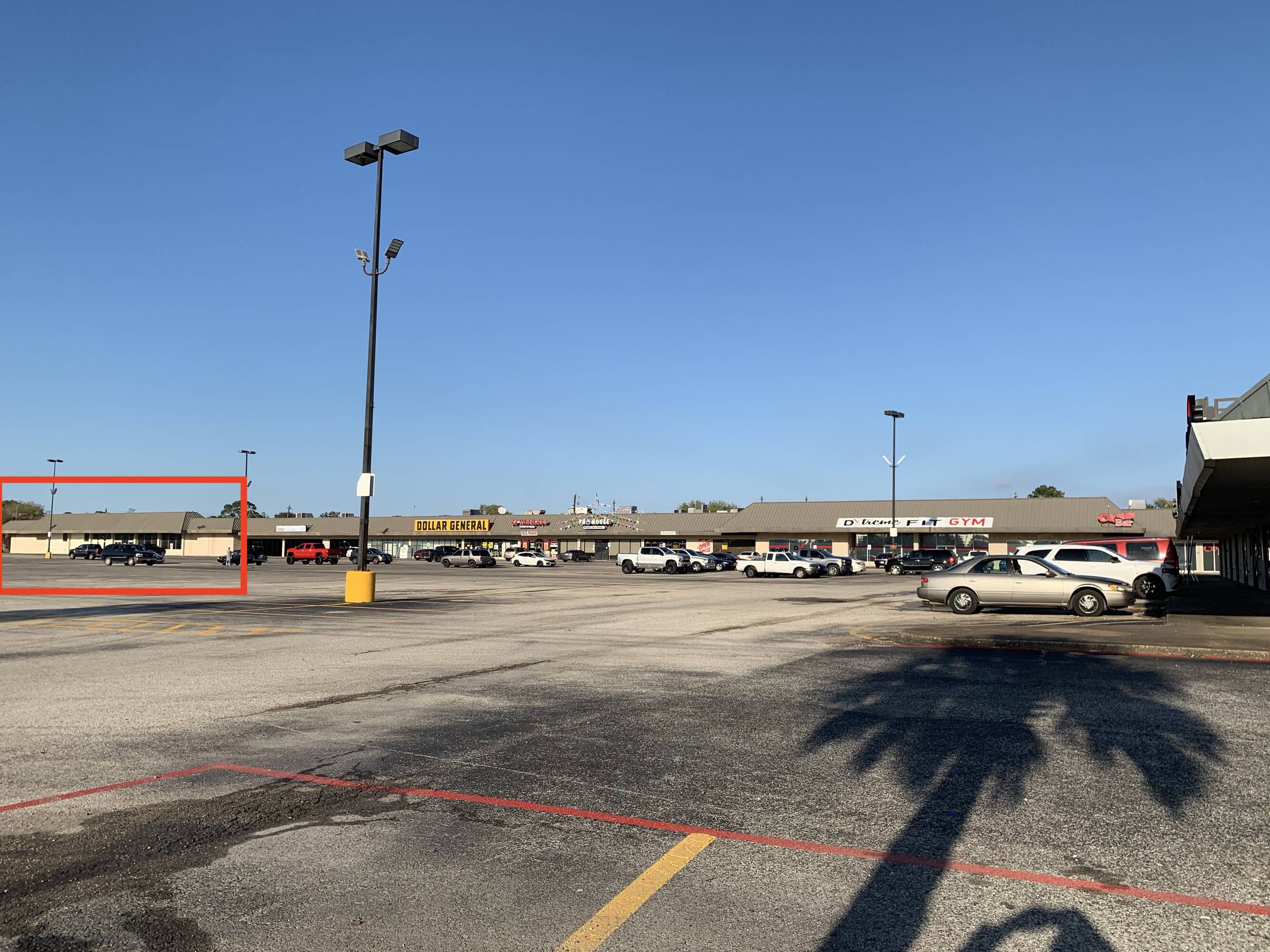 4220 Decker Dr, Baytown, TX 77520