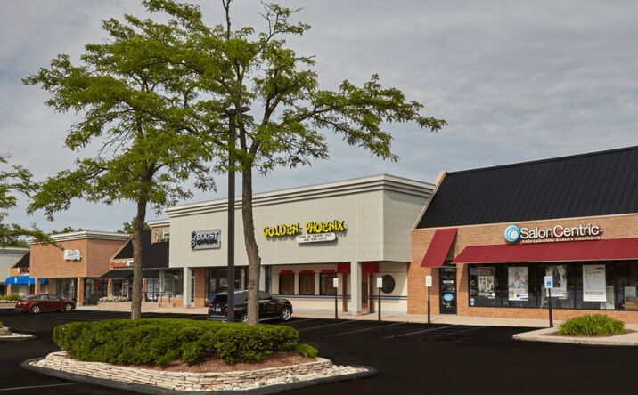 Pictures of Retail property located at 6203 Orchard Lake Rd, West Bloomfield Township, MI 48322 for lease - image #1