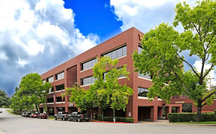 Pictures of Office property located at 609 Castle Ridge, Austin, TX 78749 for lease - image #1