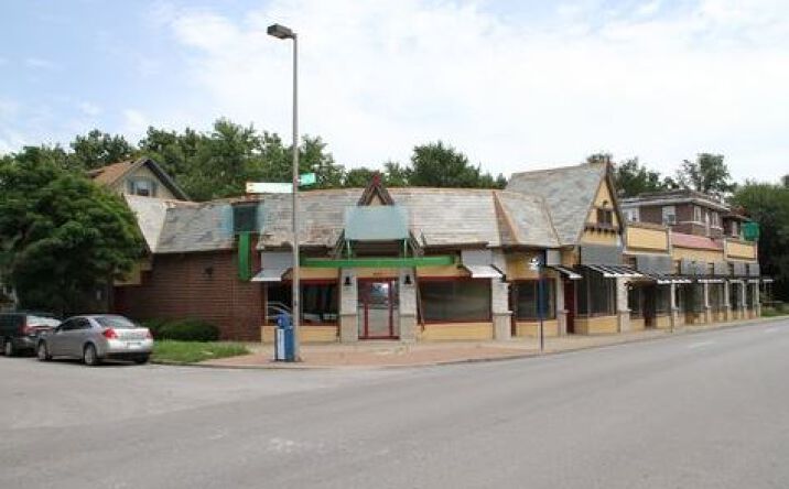 Pictures of Retail, Restaurant property located at 3701A Summit St, KCMO, MO 64111 for lease - image #1