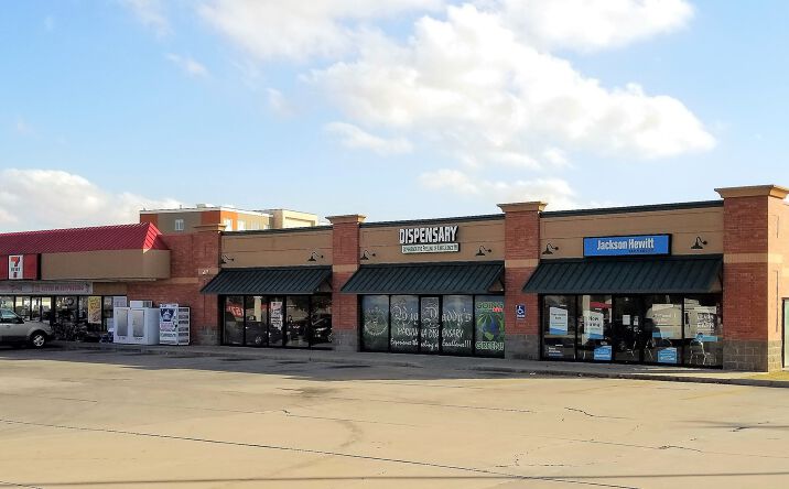 Pictures of Retail property located at 646 NW 12th St, Moore, OK 73160 for lease - image #1