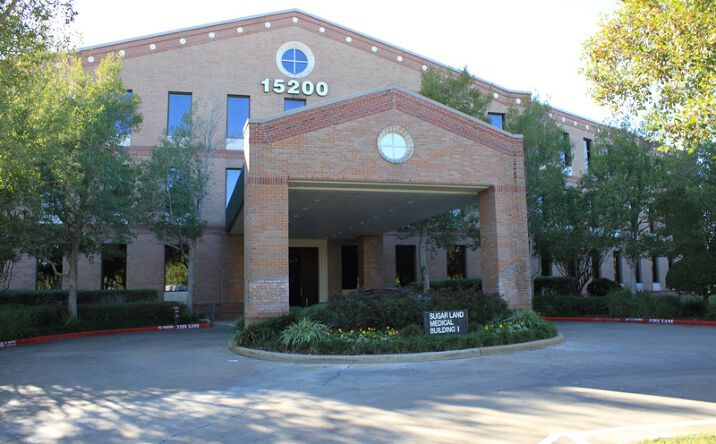 Pictures of Office property located at 15200 Southwest Fwy, Sugar Land, TX 77478 for lease - image #1
