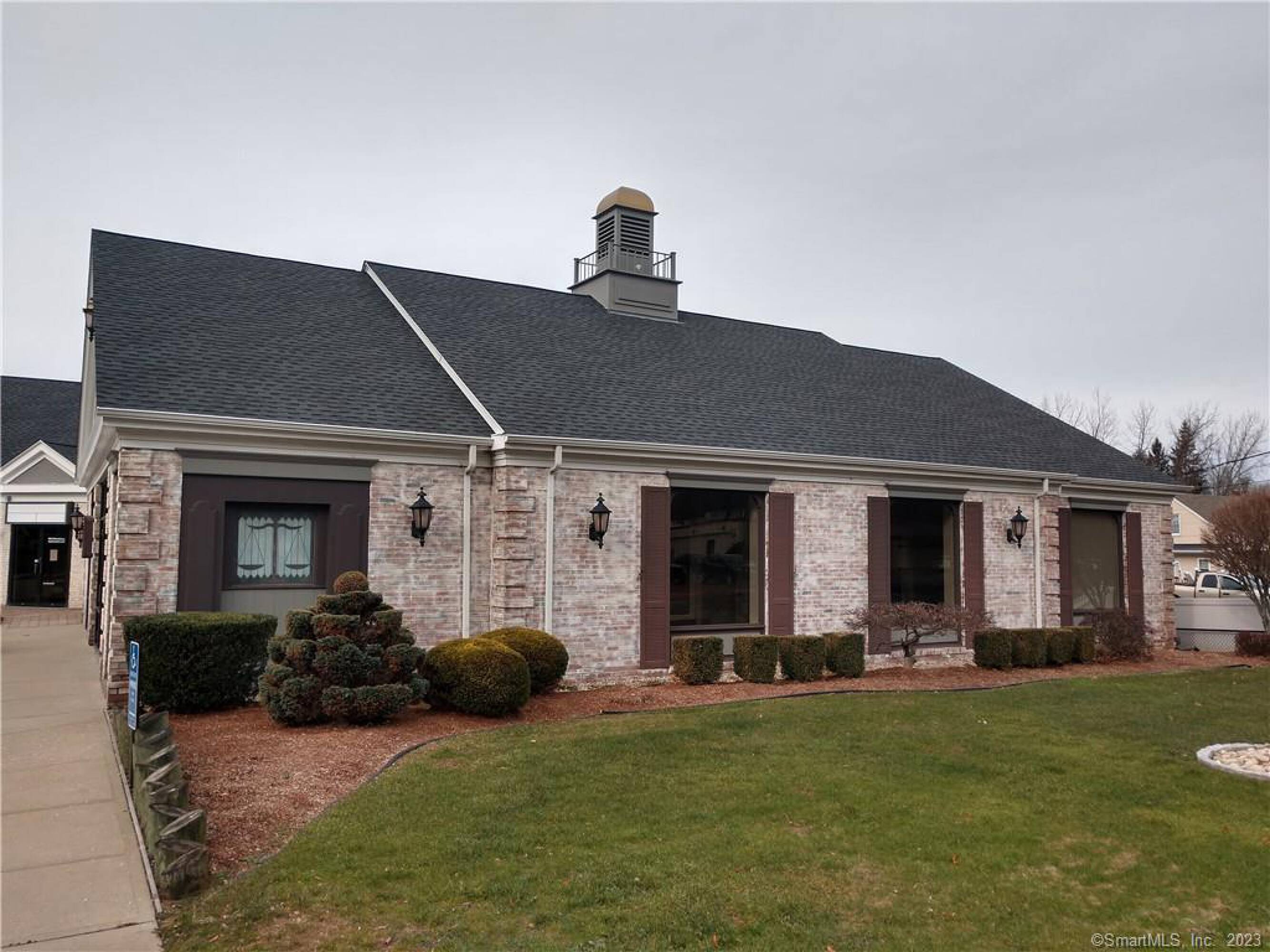 100 Queen st, Southington, CT 06489