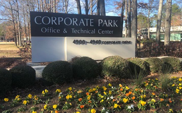 Pictures of Office property located at 4900-70 Corporate Drive, Huntsville, AL 35805 for lease - image #1