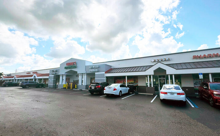 Pictures of Retail, Office, Restaurant property located at 13208 Laraway Ct, Riverview, FL 33579 for lease - image #1