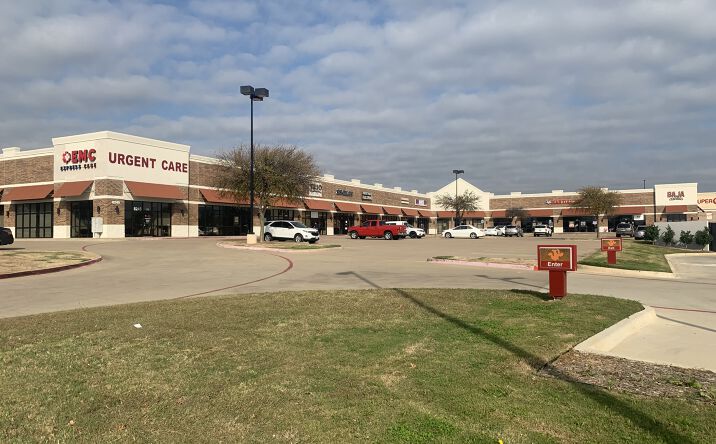 Pictures of Retail property located at 8245 Precinct Line Rd, North Richland Hills, TX 76182 for lease - image #1