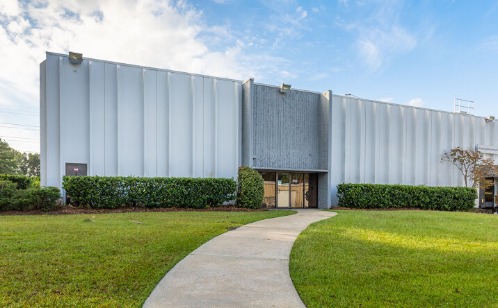 Pictures of Industrial property located at 7391 Pepperdam Ave, North Charleston, SC 29418 for lease - image #1