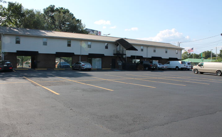 Pictures of Office property located at 1509 S Smith St, East Ridge, TN 37412 for lease - image #1