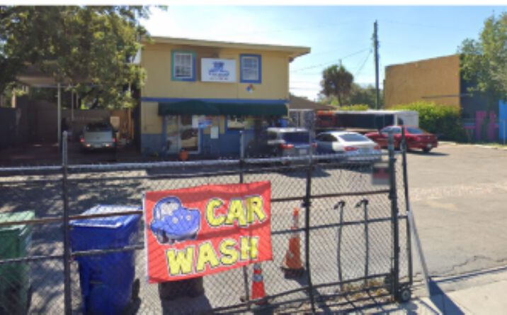 Pictures of Retail property located at 2708 W Sunrise Blvd, Fort Lauderdale, FL 33311 for lease - image #1