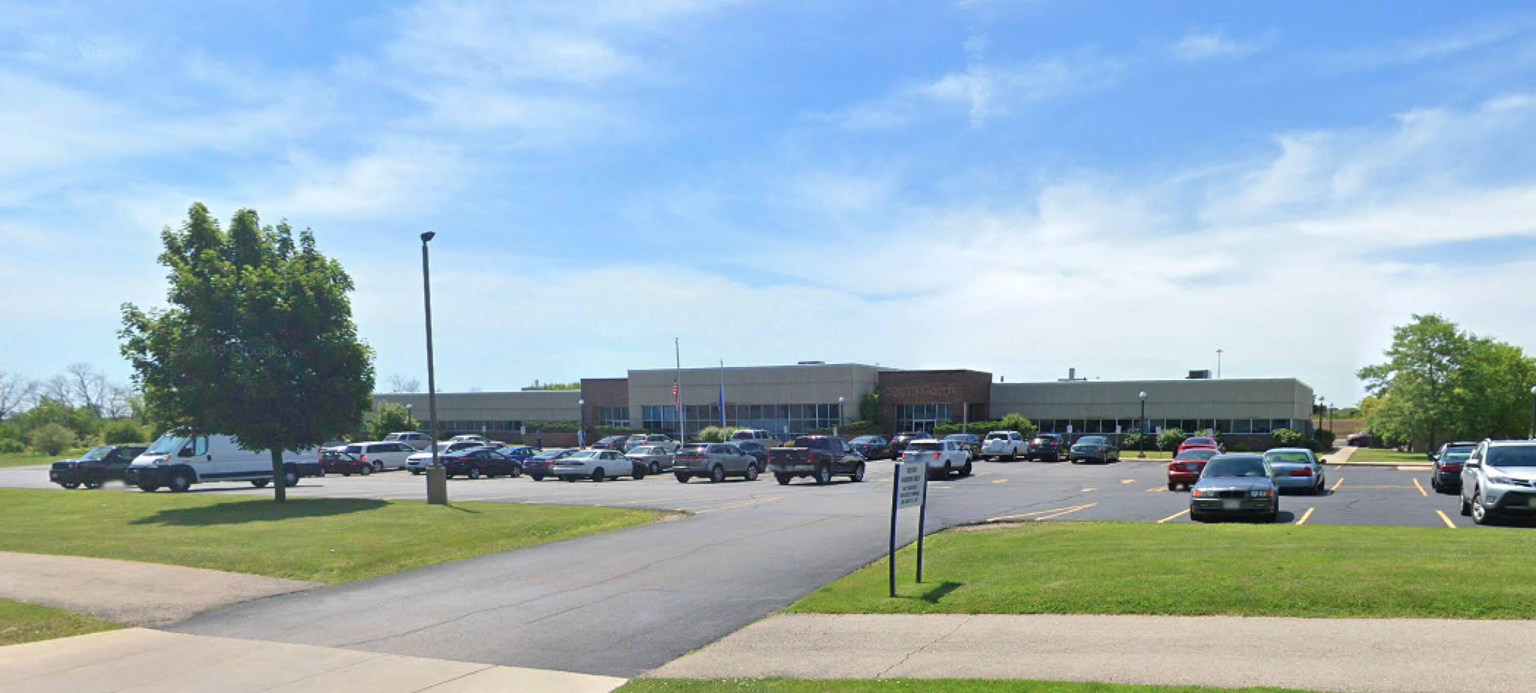 9531 Rayne Rd, Sturtevant, WI 53177