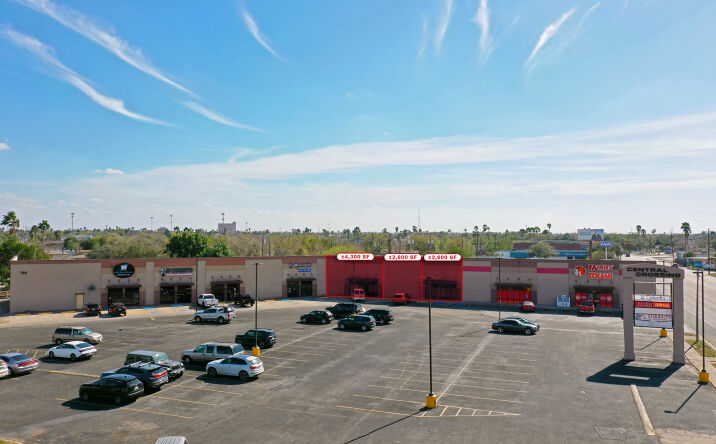 Pictures of Retail property located at 780 Central Blvd, Brownsville, TX 78520 for lease - image #1