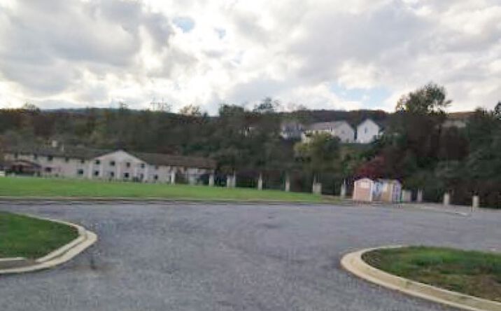 Pictures of Retail, Land property located at 217 Tippin Dr, Thurmont, MD 21788 for lease - image #1