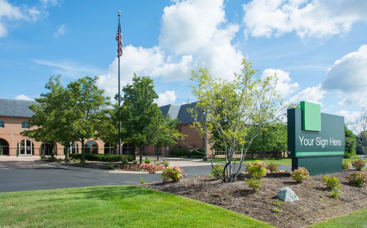 Pictures of Office property located at 27777 Inkster Rd, Farmington Hills, MI 48336 for lease - image #1