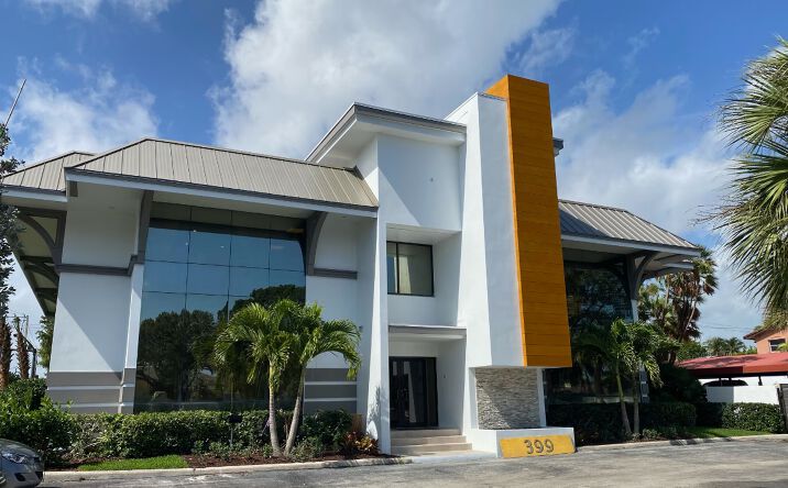 Pictures of Office property located at 399 W Palmetto Park Rd, Boca Raton, FL 33432 for lease - image #1