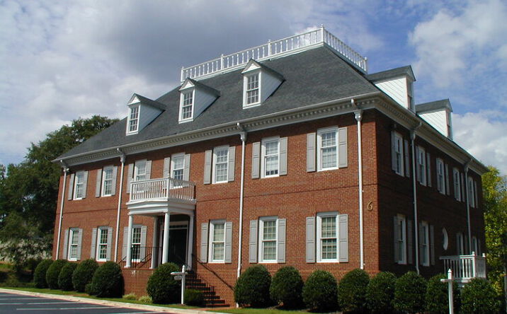 Pictures of Office property located at 750 Hammond Dr, Atlanta, GA 30328 for lease - image #1