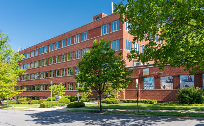Pictures of Office property located at 941 Wheatland Ave, Lancaster, PA 17603 for lease - image #1