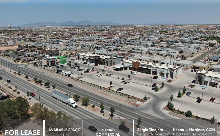 Pictures of Retail, Restaurant property located at 13649 Eastlake Blvd, El Paso, TX 79928 for lease - image #1