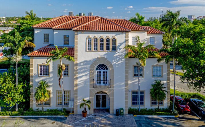 Pictures of Office property located at 299 w camino gardens blvd, Boca Raton, FL 33432 for lease - image #1