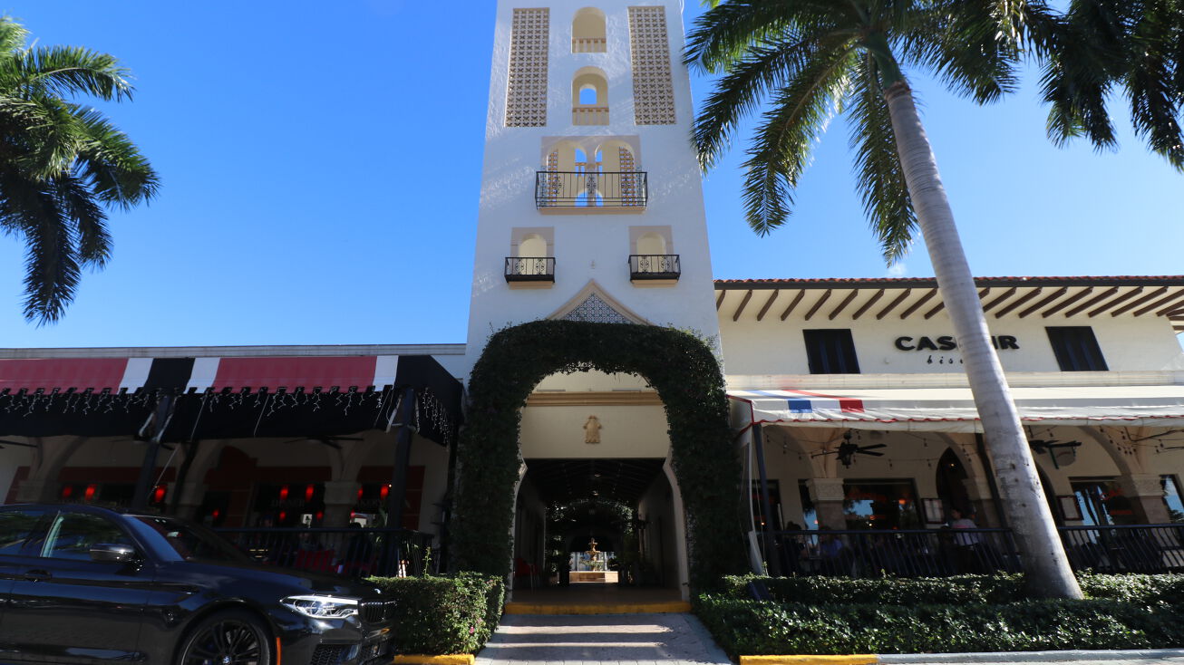 300s Federal Hwy, Boca Raton, FL 33432 Retail Space for Lease Royal