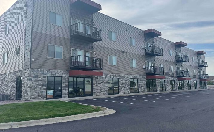 Pictures of Retail, Office property located at 3043 Roosevelt Rd, St Cloud, MN 56301 for lease - image #1