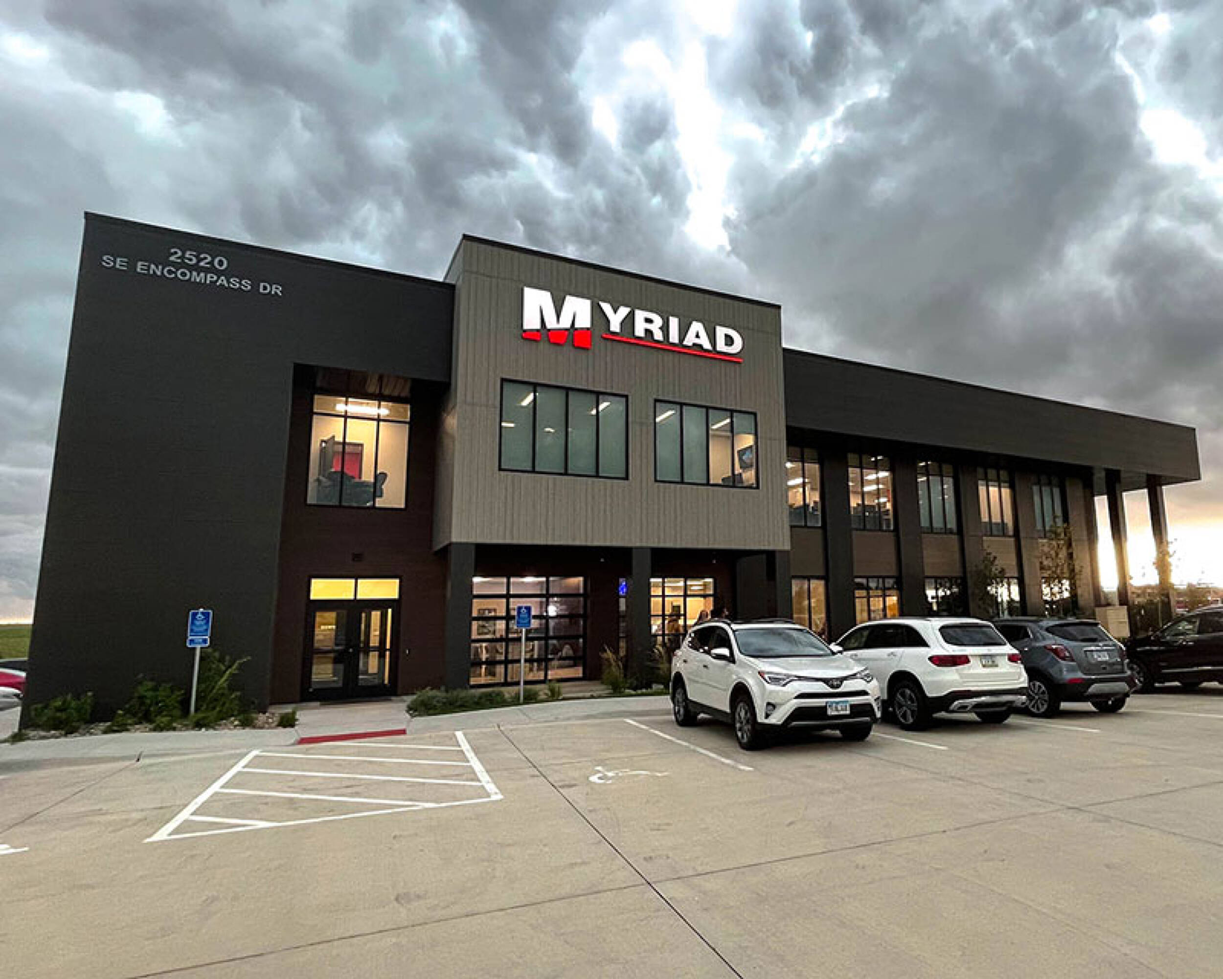 2520 SE Dr, Waukee, IA 50263 Office Space for Lease