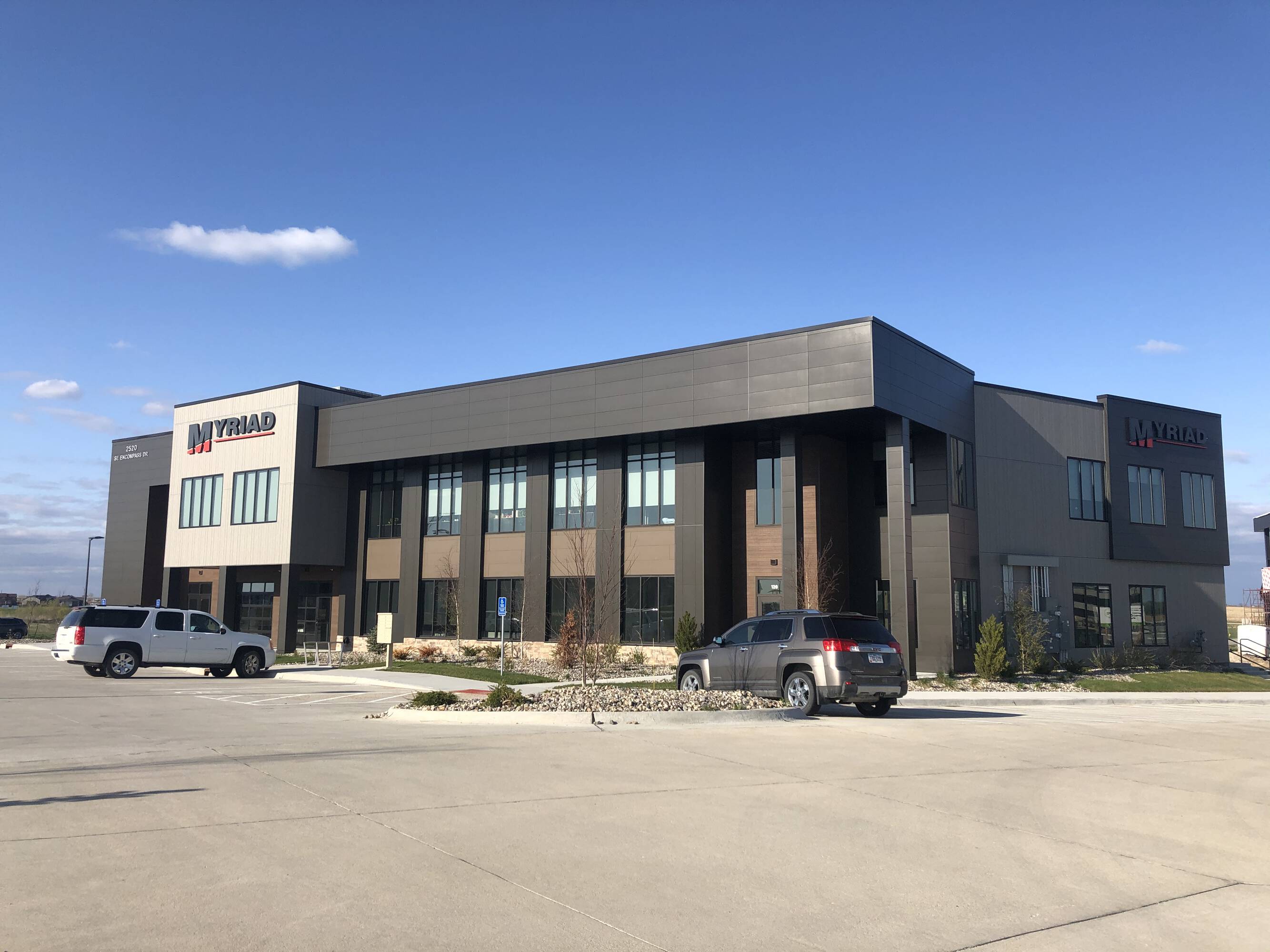 2520 SE Dr, Waukee, IA 50263 Office Space for Lease