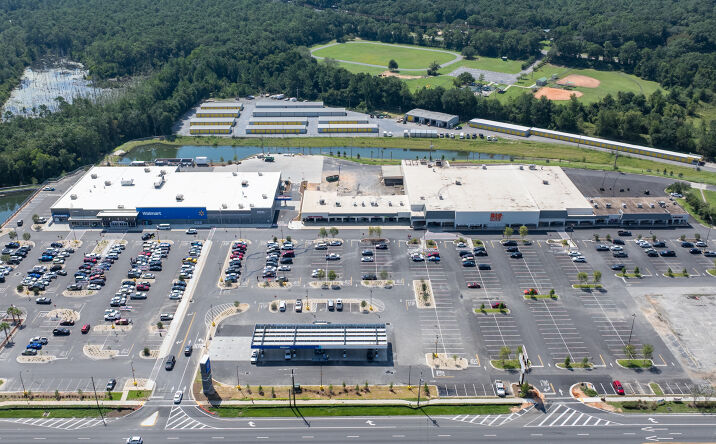 Pictures of Retail property located at 6209 US-90, Milton, FL 32570 for lease - image #1