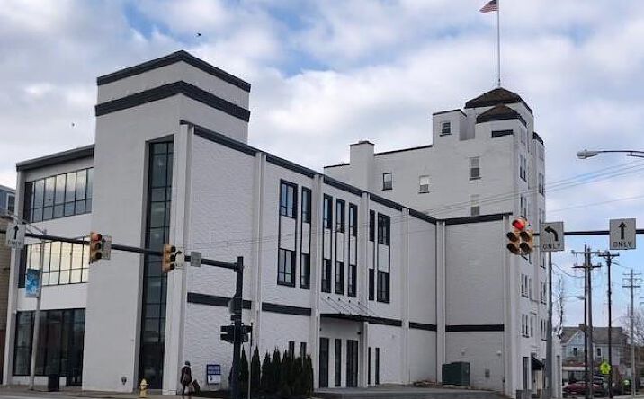 Pictures of Office property located at 4555 Montgomery Road, Cincinnati, OH 45212 for lease - image #1