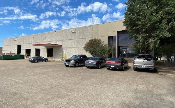 Pictures of Industrial property located at 8300-8310 Eastpoint Drive, Dallas, TX 75227 for lease - image #1