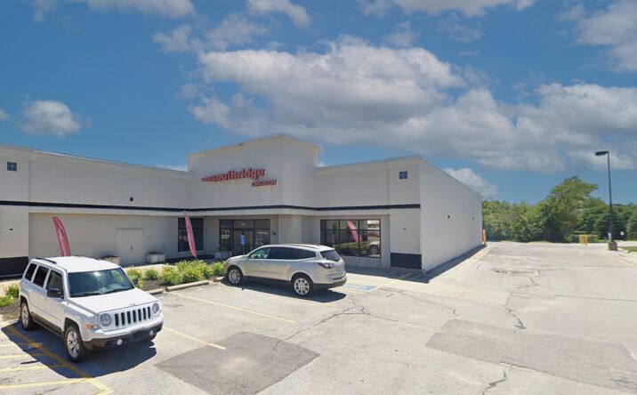 Pictures of Retail, Special Purpose property located at 1240 N Washington St, Papillion, NE 68046 for lease - image #1
