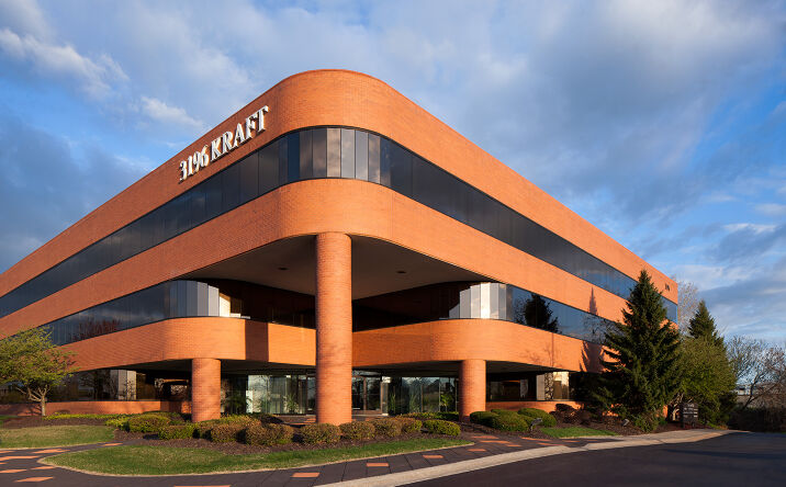 Pictures of Office property located at 3196 Kraft Avenue SE, Grand Rapids, MI 49512 for lease - image #1