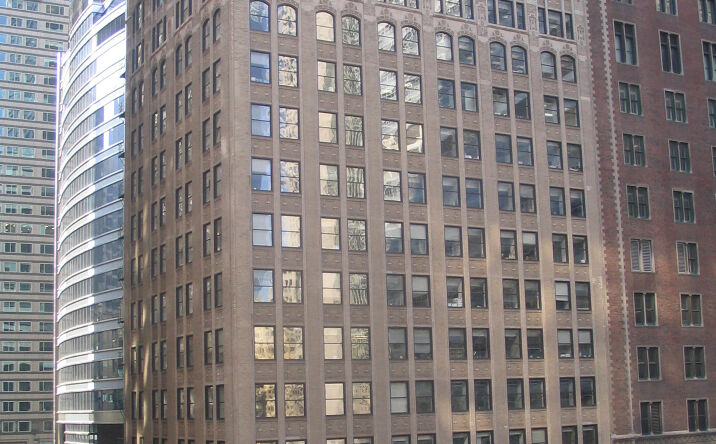 Pictures of Office property located at 309 W Washington St, Chicago, IL 60606 for lease - image #1