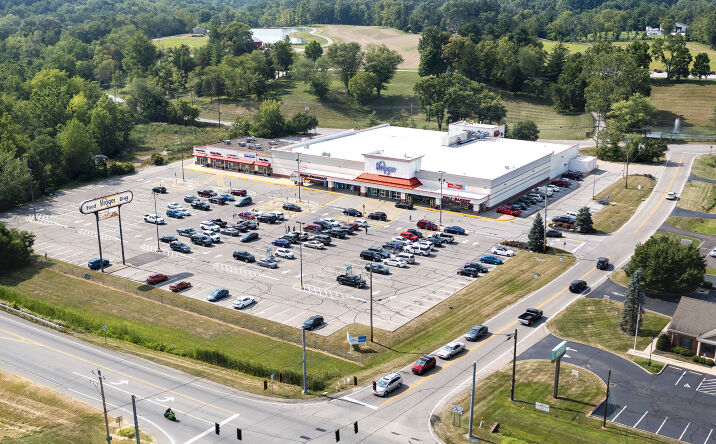 Pictures of Retail, Office, Restaurant property located at 6725 Dick Flynn Boulevard, Goshen, OH 45122 for sales - image #1