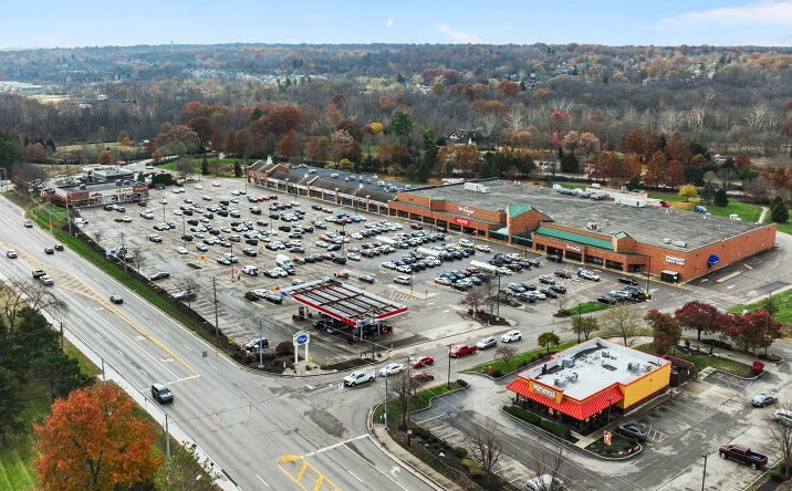 Pictures of Retail property located at 10575 Springfield Pike, Cincinnati, OH 45215 for lease - image #1