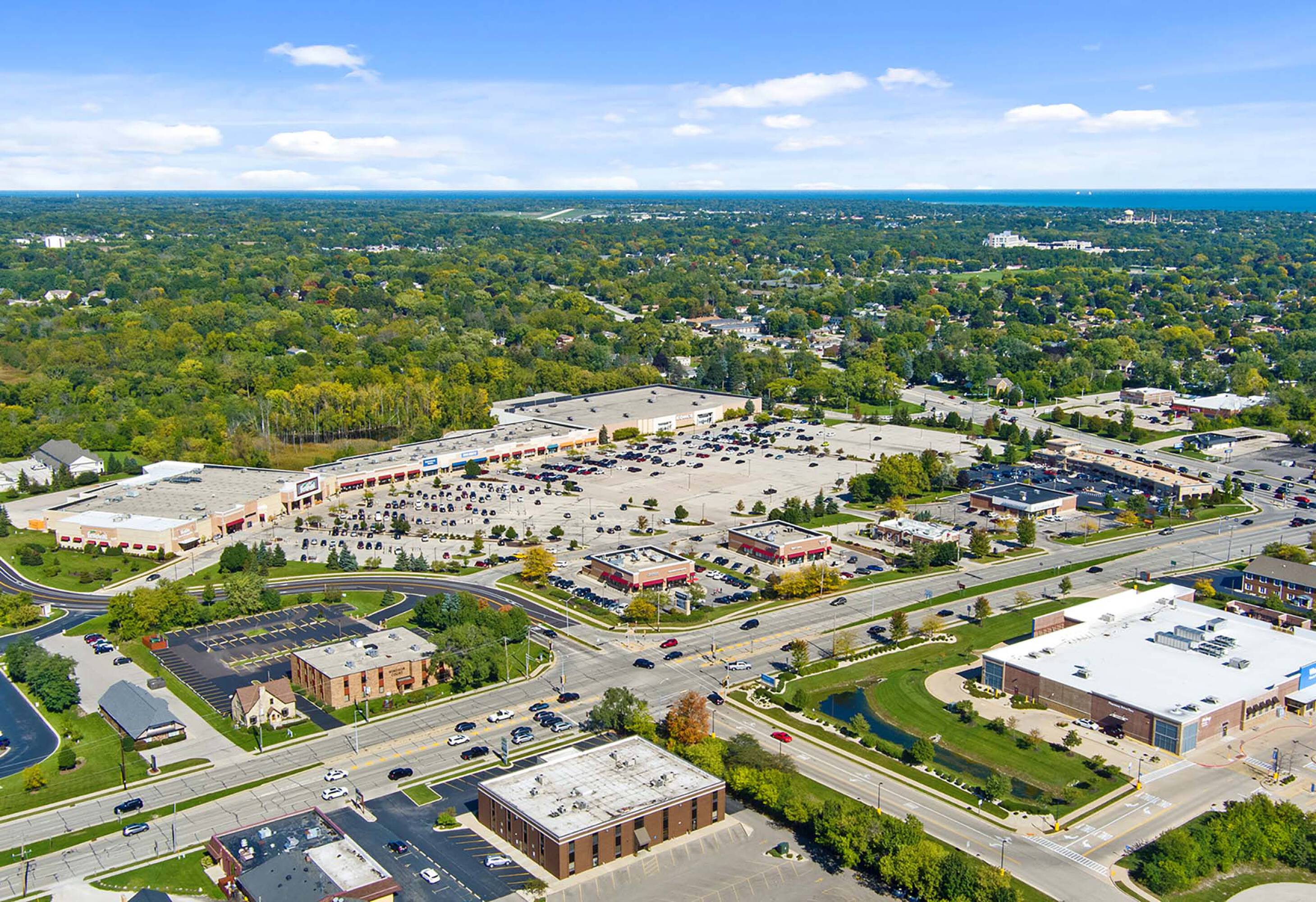 Crestview Racine Wi 5540 Washington Avenue, Racine, WI 53406 | Crexi.com