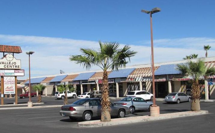Pictures of Retail, Restaurant property located at 3342 S Sandhill Rd, Las Vegas, NV 89121 for lease - image #1
