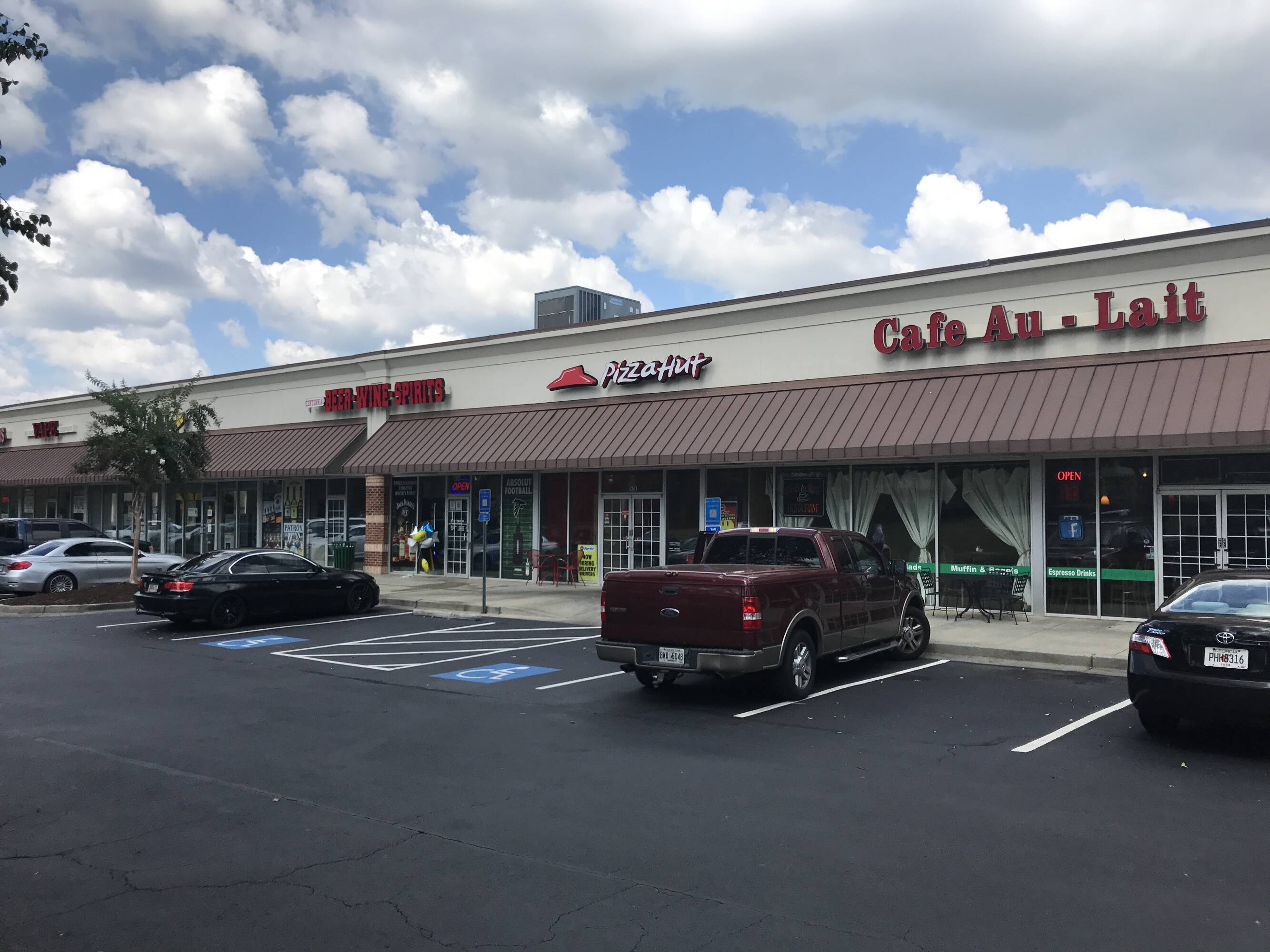 2300 Bridge Road, Roswell, GA 30076