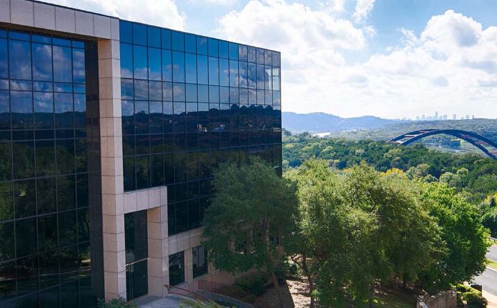 Pictures of Office property located at 6200 Bridgepoint Pkwy, Austin, TX 78730 for lease - image #1